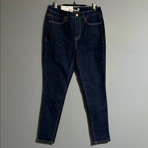 NWTs Seven 7 Blue Jeans highrise skinny size 6